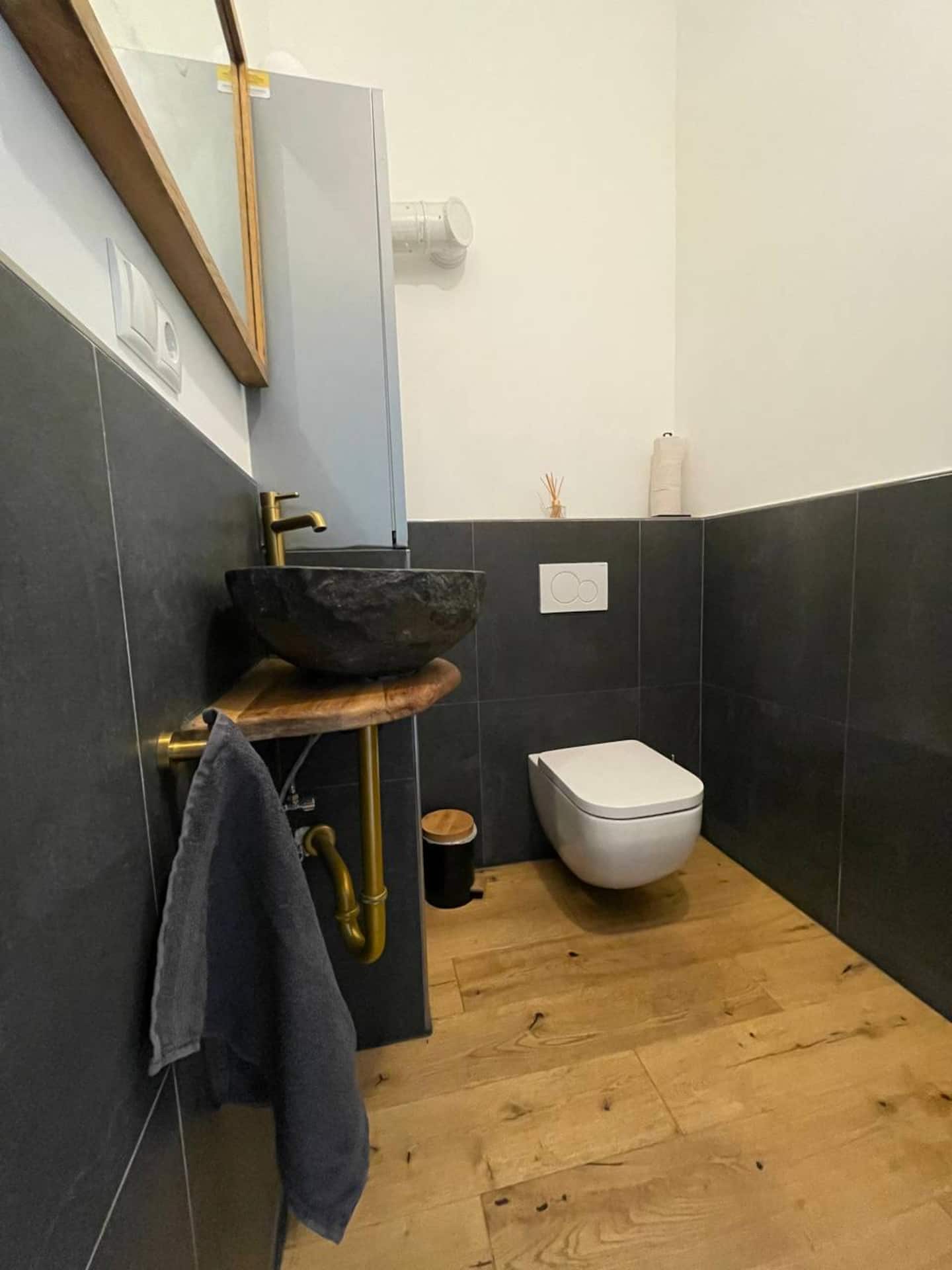 Gäste-WC Bild 2